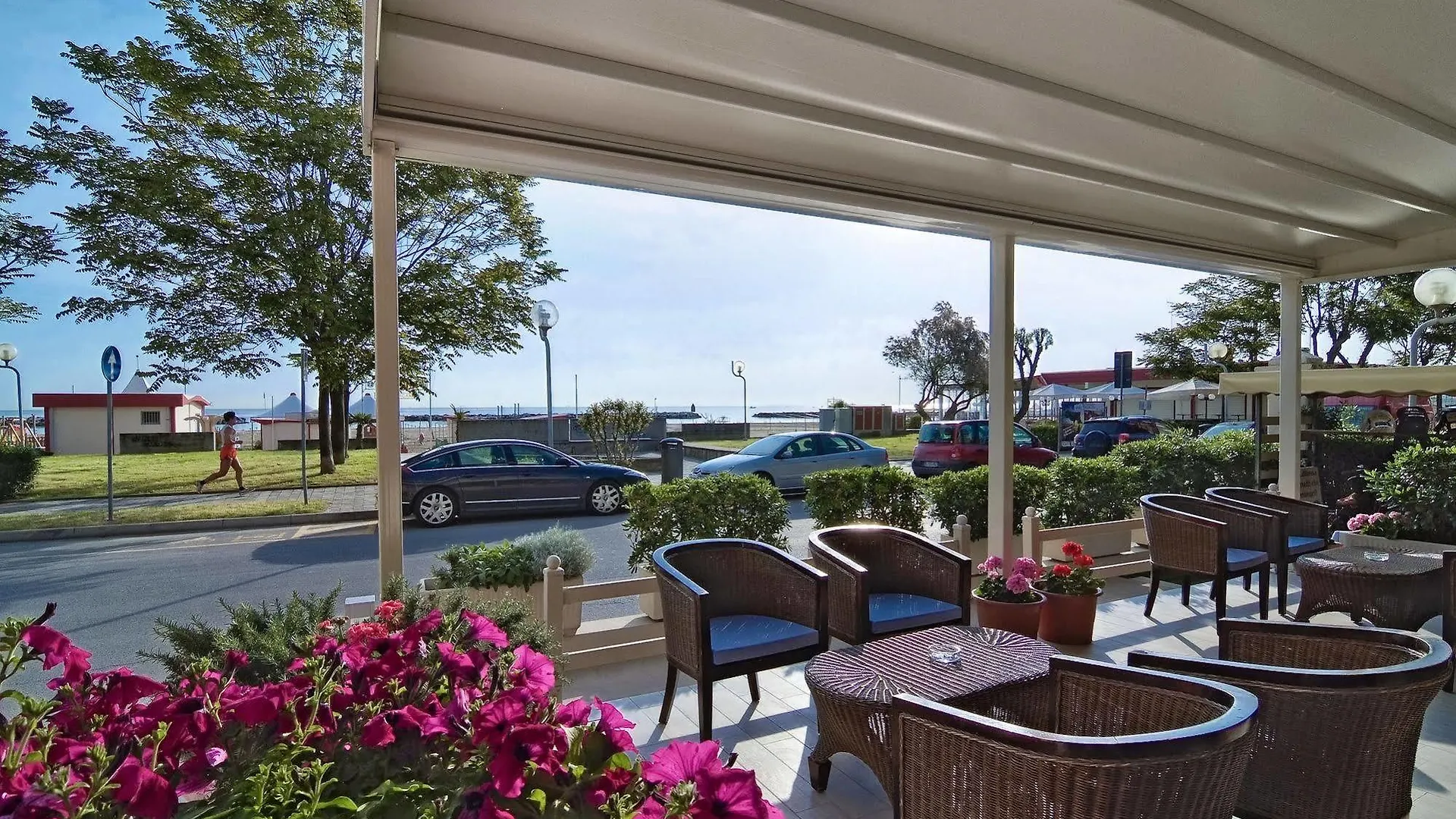 Hotel LaMorosa Rimini 3*,