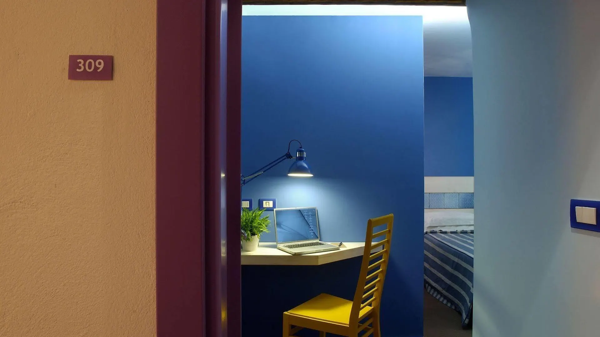 Hotel LaMorosa Rimini 3*,